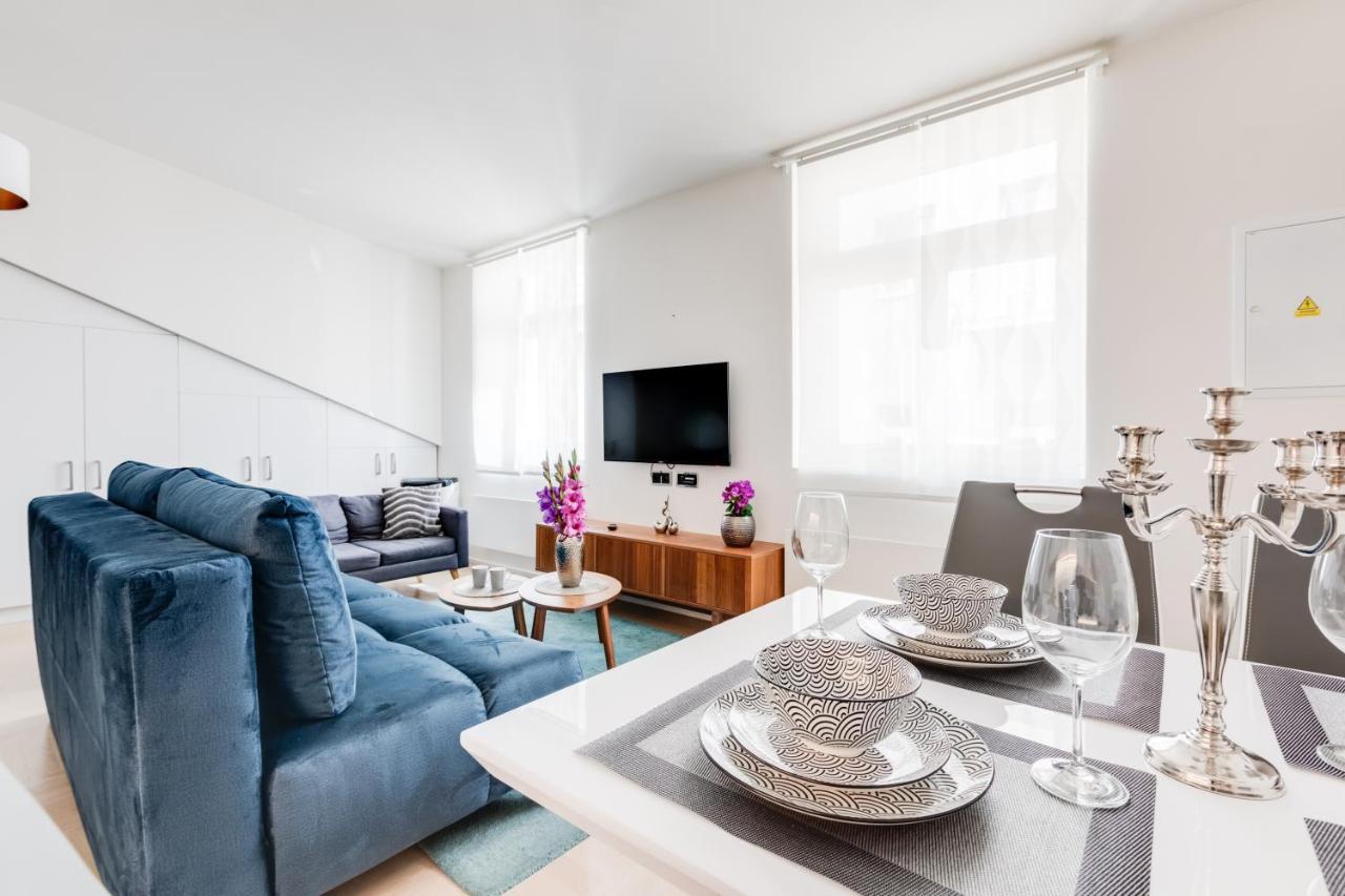 Royal Residence Apartments In The Heart Of Praga Exterior foto